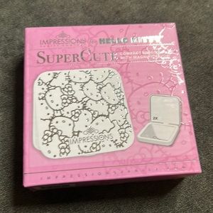 hello kitty impressions mirror